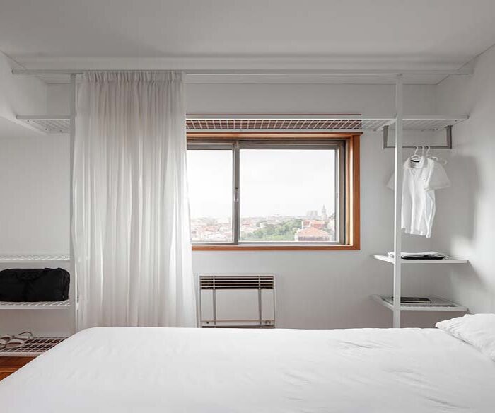 Gonçalo Cristovão’s Apartment: A Blend of History and Modernity by Merooficina