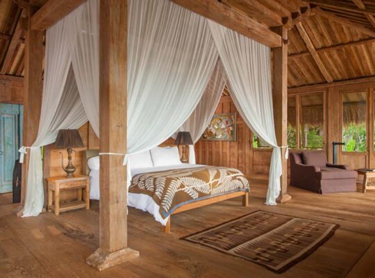 Hartland Estate: A Luxurious Tropical Haven by Studio Jencquel