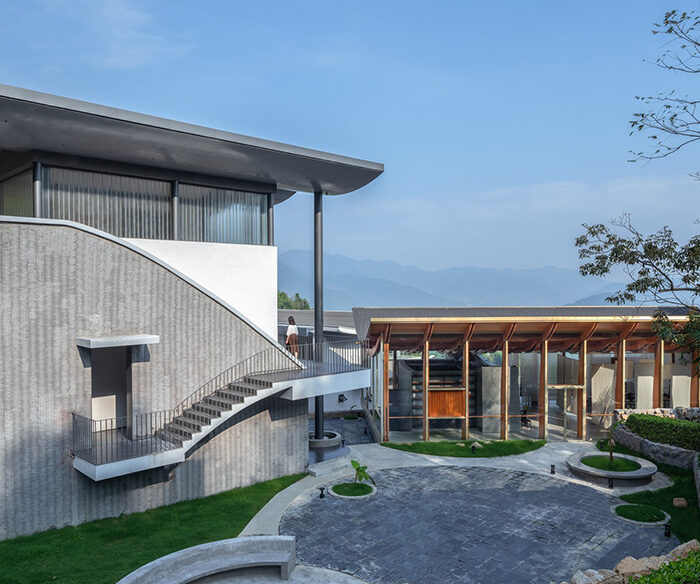 Reimagining the Roof: A Harmony of Nature and Architecture