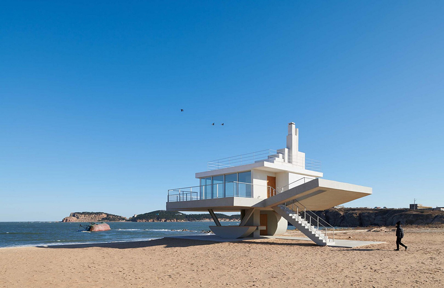 Seaside Floating Pavilion: A Blend of Instantaneousness and Horizon